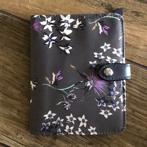 New Vera Bradley Wallet Purse Grey Lavender Coin